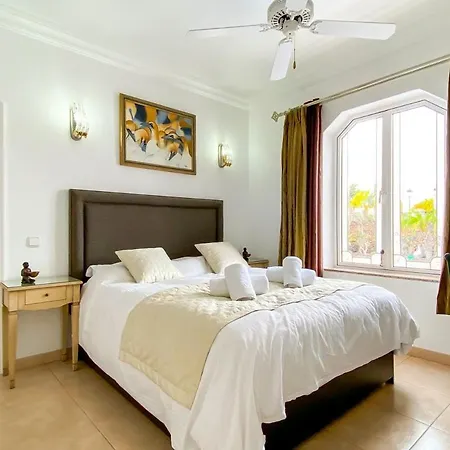 فيلة Dulce Corazon